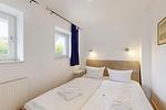 Schlafzimmer - Villa Strandblick 01 - Top-Hundeurlaub