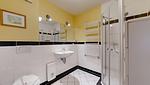 Badezimmer - Residenz Prorer Wiek 08 - Top-Hundeurlaub