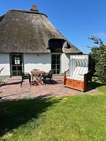 Terrasse - Reetdachhaus Deichperle - Top-Hundeurlaub