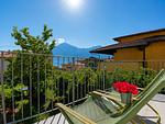 entspannend auf der Terrasse in der Sonne liegen und den Bergblick genießen - Panorama - Top-Hundeurlaub