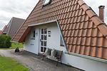 Fassade / Eingang - Ferienhaus "Seestern" Mellumplate 30 - Top-Hundeurlaub