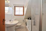 Badezimmer mit Badewanne - Reihenhaus 6b - Schwalbe - Top-Hundeurlaub