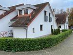Hausansicht seitlich - Reihenhaus 6b - Schwalbe - Top-Hundeurlaub