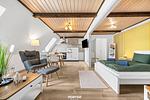Wohnzimmer - Ferienwohnung Ole - Reet und Erholung - Ringsberg bei Glücksburg - Top-Hundeurlaub
