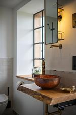 Waschbecken - Country Lodge - Stall - Top-Hundeurlaub