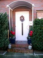 Fassade / Eingang - Ferienhaus Papa - Top-Hundeurlaub