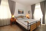 Schlafzimmer - Haus Kühlung Fewo 3 - Top-Hundeurlaub