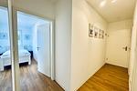Flur mit Spiegel und Garderobe - Ferienwohnung blaue Koje - Top-Hundeurlaub