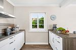 Küche / Küchenzeile - Ferienhaus Belle Hues Westerland auf Sylt - Top-Hundeurlaub