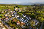 Vogelperspektive - Ferienwohnung Ostseebude mit Balkon und nur 800 m zum Strand - Top-Hundeurlaub
