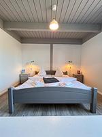 Schlafzimmer - Ferienwohnung Deichbude Pellworm - Top-Hundeurlaub