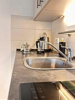 Küche / Küchenzeile - Ferienwohnung Meeresrauschen Pellworm - Top-Hundeurlaub