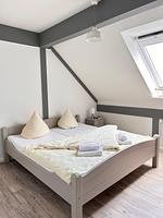 Schlafzimmer - Ferienwohnung Moin Moin & Meer Pellworm - Top-Hundeurlaub