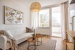 Wohnzimmer - Ferienwohnung Blick auf die Eckernförder Bucht - Top-Hundeurlaub