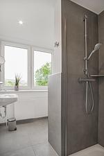 Badezimmer - Ferienwohnung Deichblick Quartier Pellworm - Top-Hundeurlaub