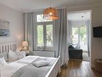 Villa Johanna App. 2 - maritimes Wohnen in bester Lage mit Südbalkon & Garten - Top-Hundeurlaub