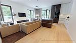 Wohnzimmer - Luxus Penthouse mit riesiger Panorama-Terrasse 4.01 - Top-Hundeurlaub