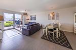 Ferienwohnung Atlantica Hafenresidenz Waren (Müritz) - Wohnzimmer mit Terrasse und Hafenblick - Atlantica - Top-Hundeurlaub