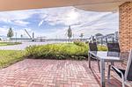 Ferienwohnung Atlantica Hafenresidenz Waren (Müritz) - Terrasse mit Wasserblick - Atlantica - Top-Hundeurlaub
