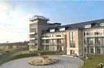 Ferienwohnung Boddenkieker Ostseebad Wustrow - ZweiWasser Alte Seefahrtschule Hauptansicht - Boddenkieker - Top-Hundeurlaub