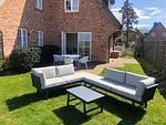 Gartenblick - Listend Blick - Top-Hundeurlaub