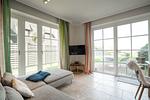 Wohnzimmer - Listend Blick - Top-Hundeurlaub
