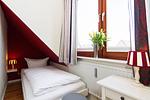 Schlafzimmer - Strandperle Whg. 4, 1. OG/DG - Top-Hundeurlaub