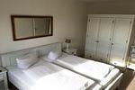 Schlafzimmer - Norderhoog Whg. 82 / 3.OG / W - Top-Hundeurlaub