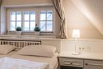 Schlafzimmer - Haus Christopher Whg. 1 - Top-Hundeurlaub