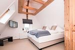 Schlafzimmer - Strandrose Whg. 2, 1. OG / DG - Top-Hundeurlaub