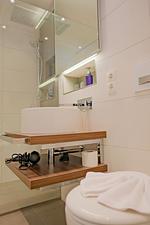 Badezimmer - Apartmenthaus Sonnenburg Ferienwohnung 13 - Top-Hundeurlaub