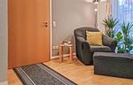 Wohnzimmer - Ferienwohnung Wustrow 10 - Top-Hundeurlaub