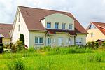 Fassade / Eingang - Ferienwohnung Nest am Meer - Top-Hundeurlaub