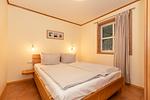 Schlafzimmer - Ferienwohnung Sandnes im Haus Norway - Top-Hundeurlaub