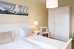 Schlafzimmer - Norderhoog Whg. 45 /2.OG / O - Top-Hundeurlaub