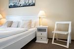 Schlafzimmer - Norderhoog Whg. 45 /2.OG / O - Top-Hundeurlaub