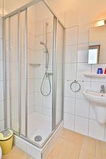 Badezimmer - Haus Pirola - Top-Hundeurlaub