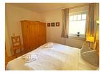 Schlafzimmer - Apartmenthaus Sonnenburg Ferienwohnung 7 - Top-Hundeurlaub