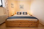 Schlafzimmer - Haus Wattenmeer Wohnung 7 - Top-Hundeurlaub