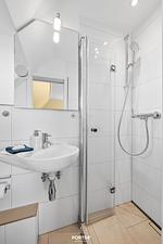 Badezimmer - Haus Friedeburg App. Anne Rantum auf Sylt - Top-Hundeurlaub