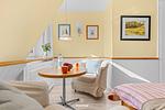 Schlafzimmer - Haus Friedeburg App. Alana Rantum auf Sylt - Top-Hundeurlaub