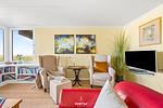 Wohnzimmer - Haus Friedeburg App. Alana Rantum auf Sylt - Top-Hundeurlaub