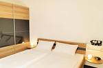 Schlafzimmer mit Doppelbett - Granata - Top-Hundeurlaub
