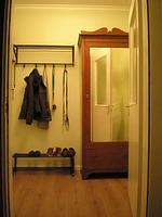 Eingangsbereich der Banvaktstuga in Fliseryd – traditionelles Schwedenhaus in Småland - Banvaktstuga anno 1905 - Top-Hundeurlaub