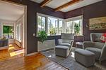 Wohnzimmer im Ferienhaus Peaceful Getaway – heller Wohnbereich im Schwedenhaus - Peaceful Getaway - Top-Hundeurlaub
