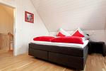 Schlafzimmer - Ferienhaus Maranatha Olpenitz - Top-Hundeurlaub