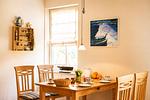 Wohnzimmer - Ostseewelle Ferienwohnung 13 - Top-Hundeurlaub
