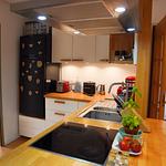 Küche / Küchenzeile - Ferienhaus "Sjö Hus" Pülsen - Köhn - Top-Hundeurlaub