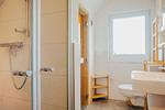 Badezimmer - Ferienhaus "Sorgenfrei" Schönberg - Holm - Top-Hundeurlaub