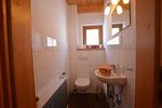 Gäste-WC - Dominique - Feriendorf Via Claudia Haus 100 - Top-Hundeurlaub